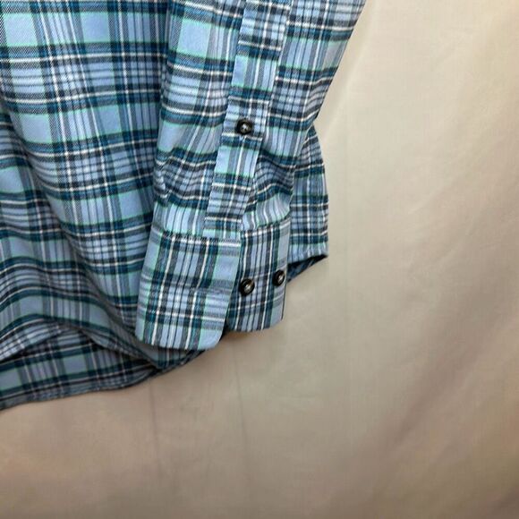 Peter Millar Shirt Mens Medium Crown Sport Plaid Button Preppy Casual Poly Blend - Picture 3 of 8